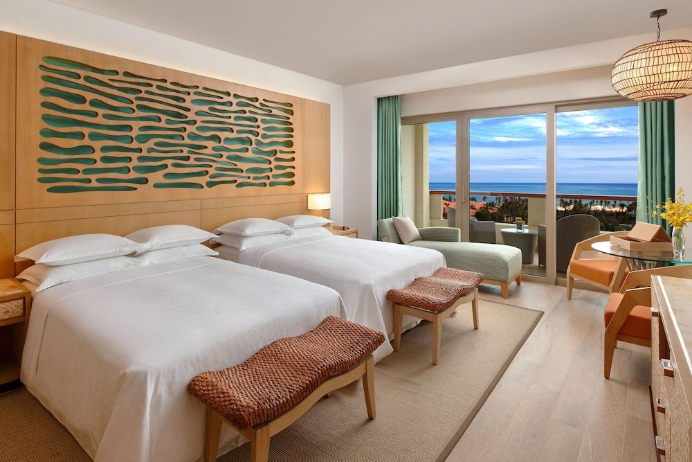 Standard Quadruple room with balcony and with sea view Sheraton Sanya Haitang Bay Resort