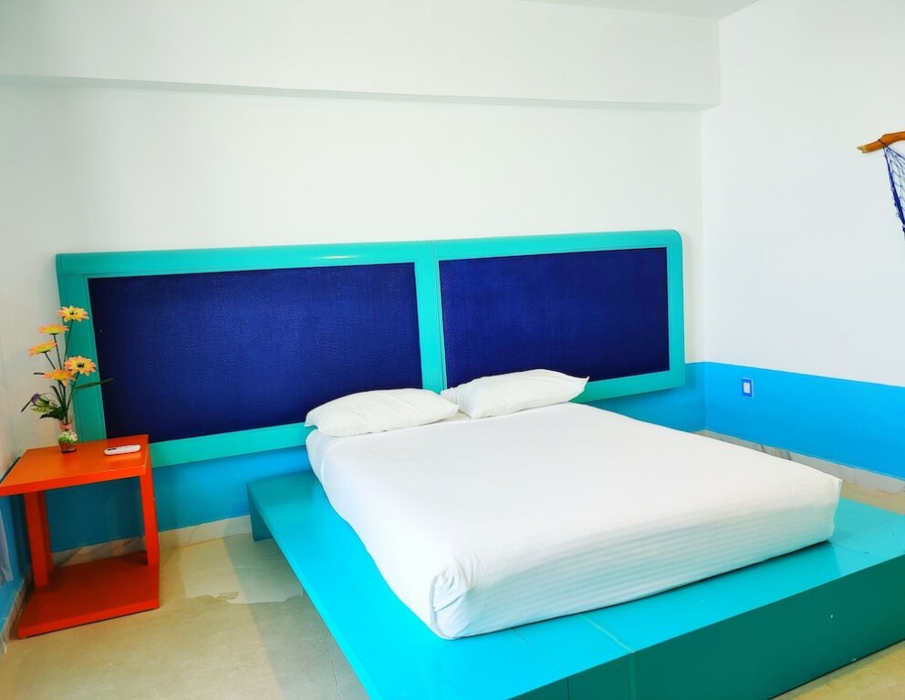 Cama en dormitorio compartido Ocean Drive Hotel