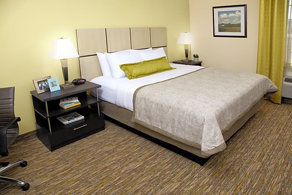 Standard room Candlewood Suites Columbus-Northeast, an IHG Hotel