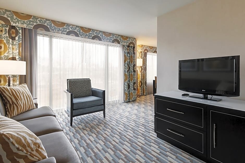 Quadruple Suite Holiday Inn Express Hotel & Suites Warwick-Providence , an IHG Hotel