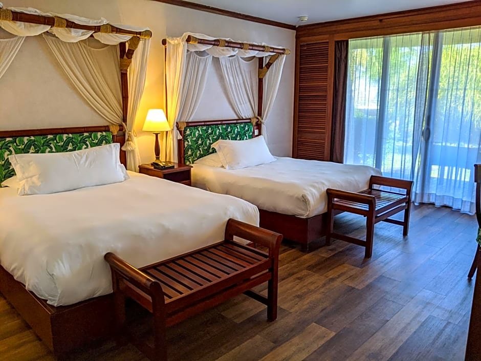 Двухместный номер Premium с видом на сад InterContinental Tahiti Resort & Spa, an IHG Hotel