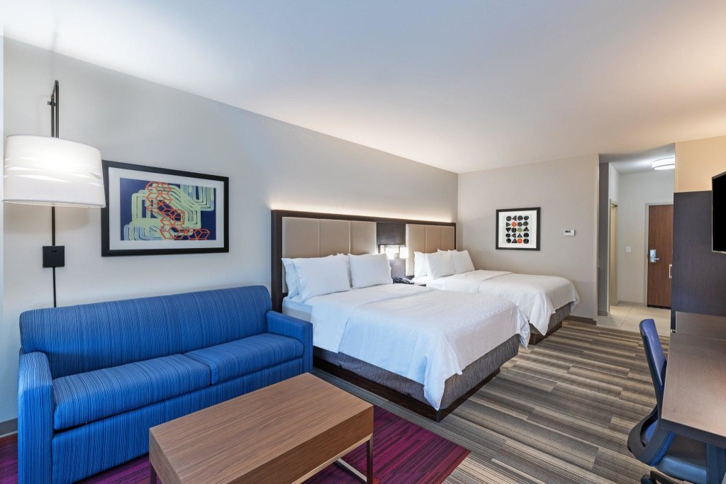 Suite cuádruple Holiday Inn Express & Suites Purcell, an IHG Hotel