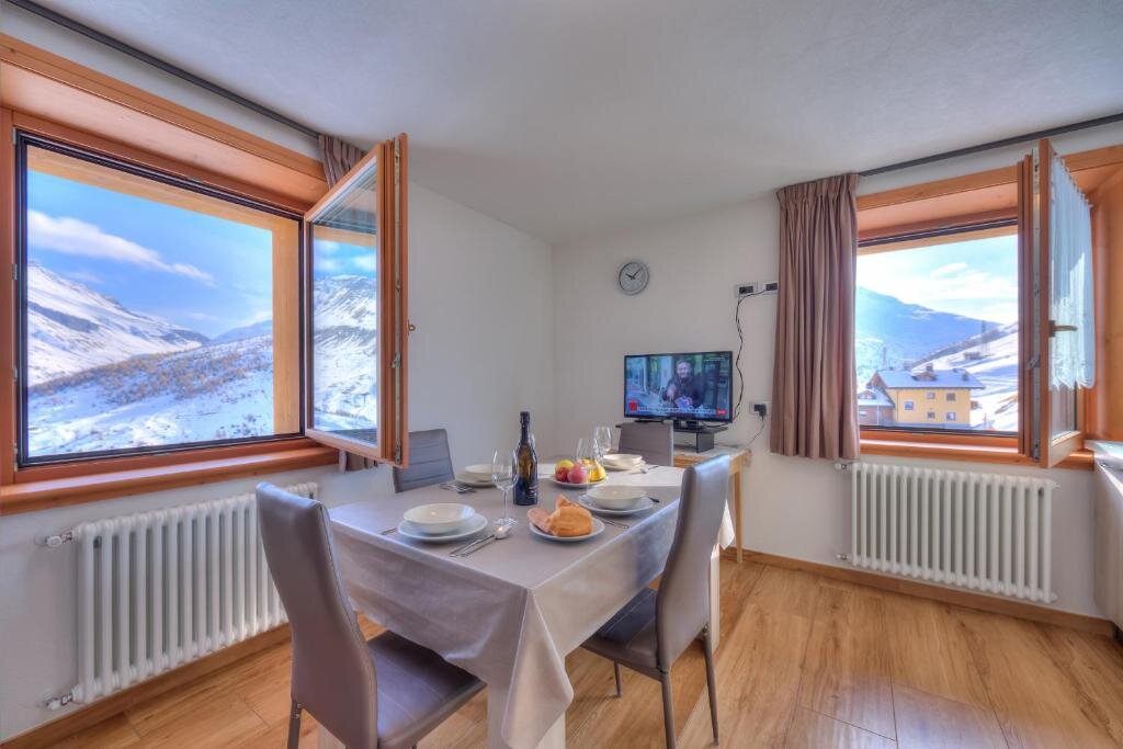 Apartment Fiocco Di Neve Ski in- Ski out Mt.10