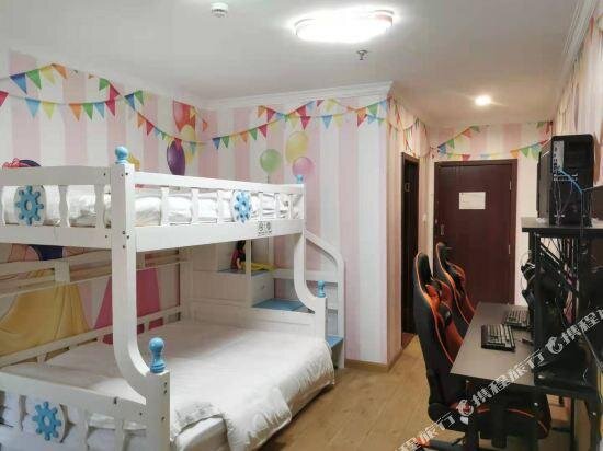 Bett im Wohnheim Shanghai Banbian shanxia  Youth Hostel