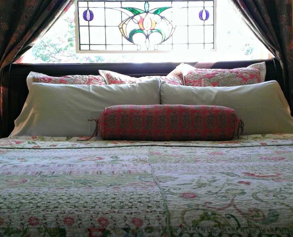 Suite doppia Superior con vista sul giardino Kangaroo House Bed & Breakfast