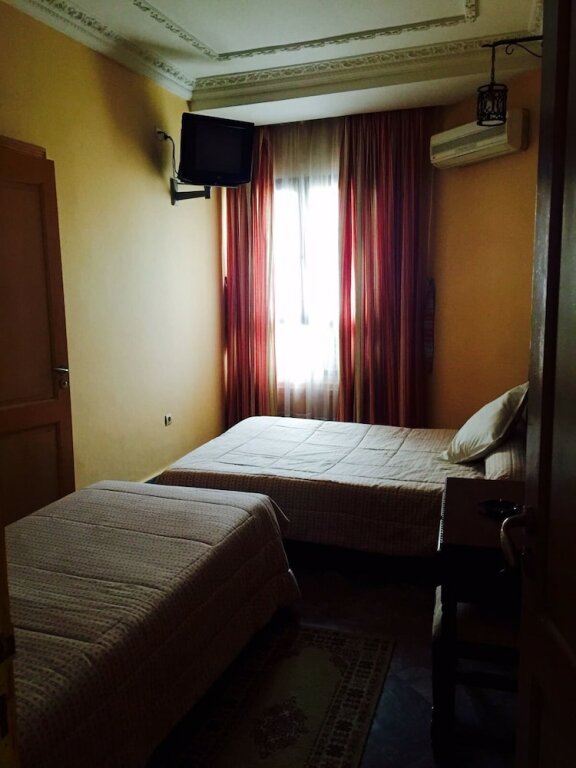 Standard Triple room Hotel Al Mamoun