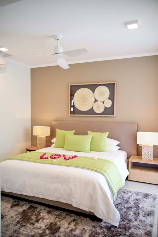Suite 3 Zimmer mit Gartenblick Ocean Legends Beachfront Suites