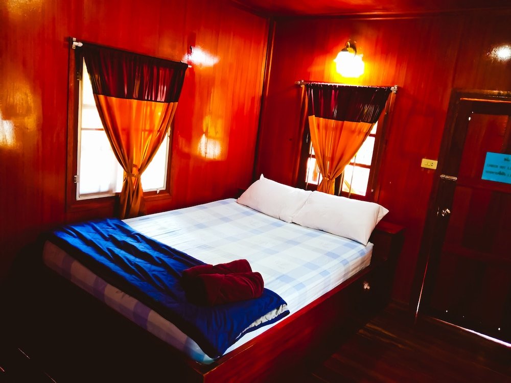 Standard Doppel Zimmer mit Balkon Ban Tai Resort