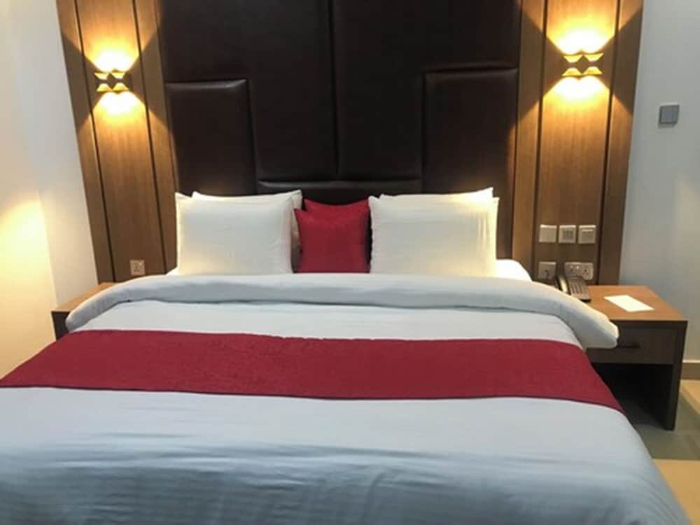 Standard chambre Bonphine Luxury Suites