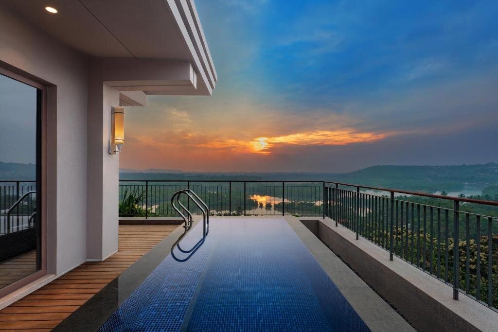 Suite De lujo con vista al río Hilton Goa Resort Candolim