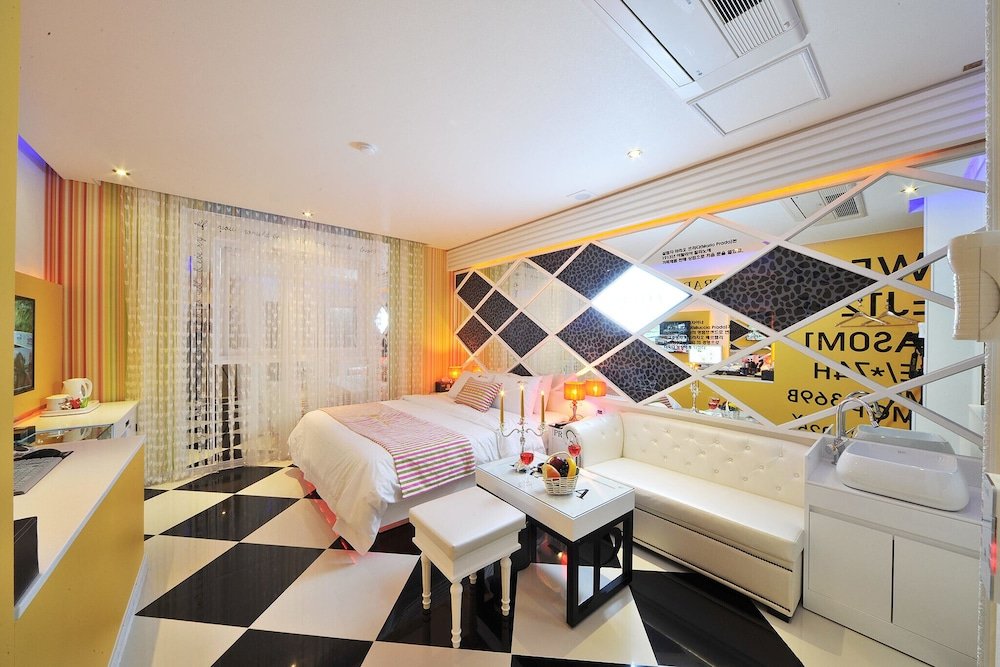 Номер Standard Gwangju Luxury Motel