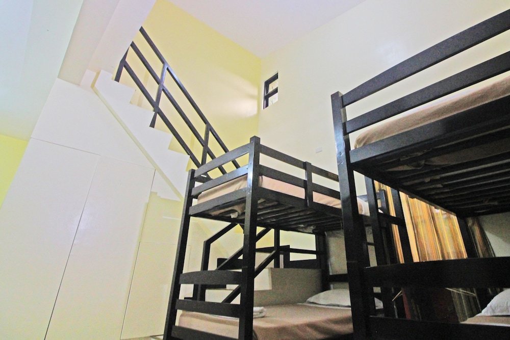Bed in Dorm Caliraya Resort Club