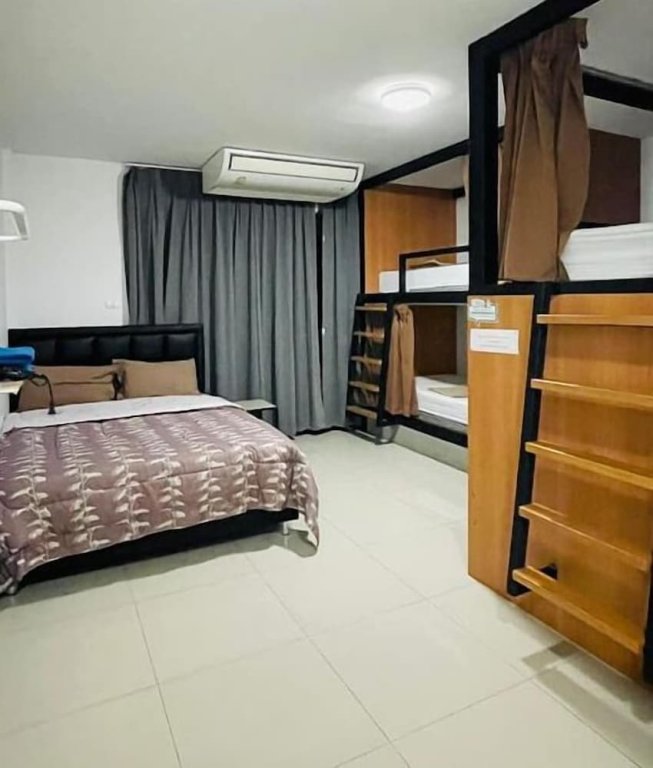 1 Bedroom Standard Family room HOMEY-Don Mueang Airport Hostel