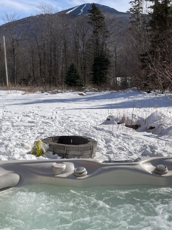 Cottage Cortina Mountain Chalet - Outdoor Hot Tub - Close to Pico and Killington Mountains home