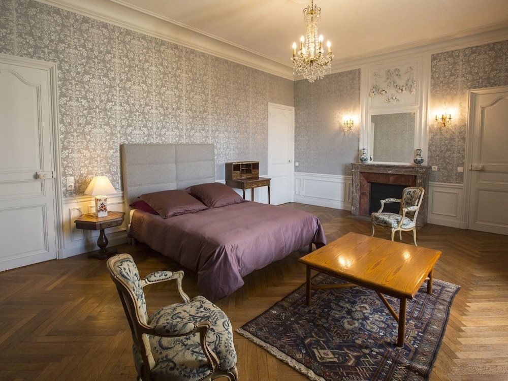 Standard room Le Château des Monts