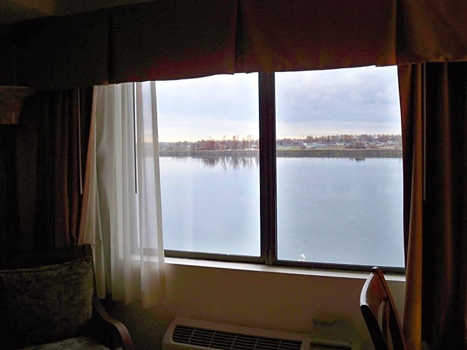 Camera quadrupla Standard con vista sul fiume Clover Island Inn