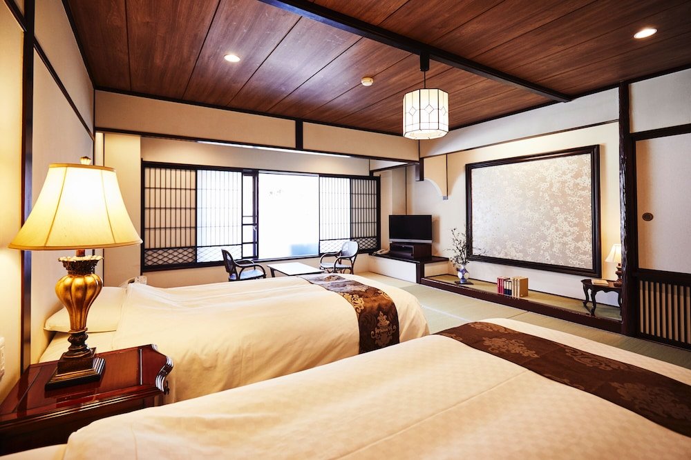 Superior Triple room with mountain view Tateshina Shinyu Onsen