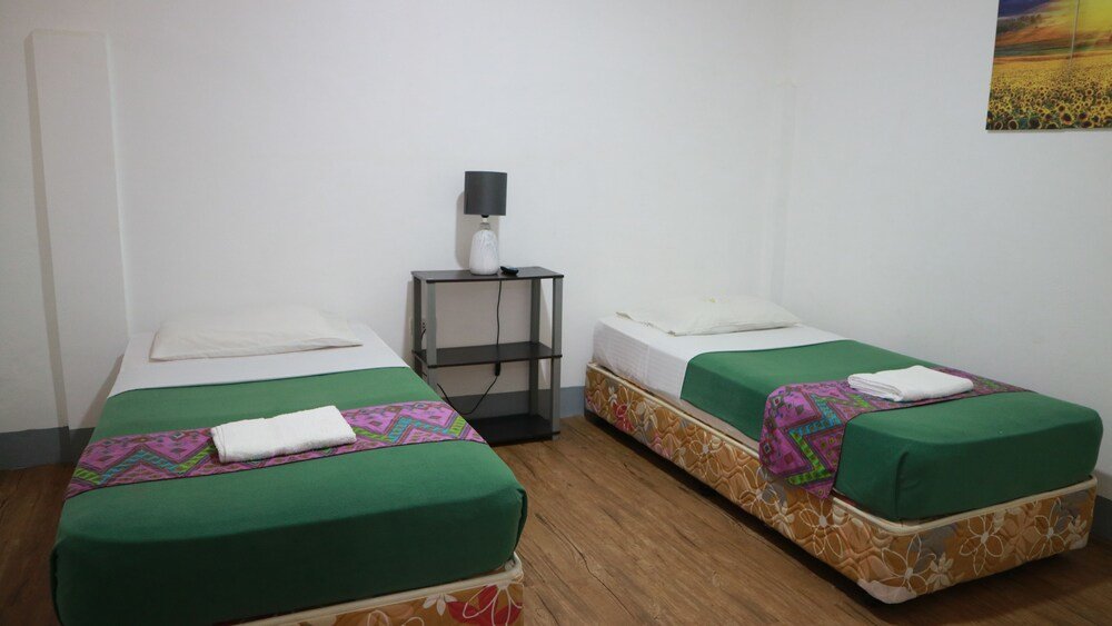 Standard Doppel Zimmer mit Balkon Cabua-an Beach Resort - Hostel