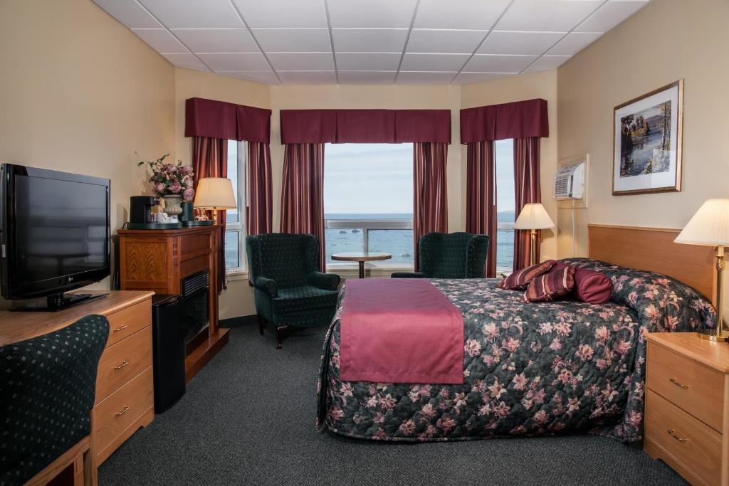 Habitación doble Estándar con vista al océano Shallow Bay Motel & Cabins