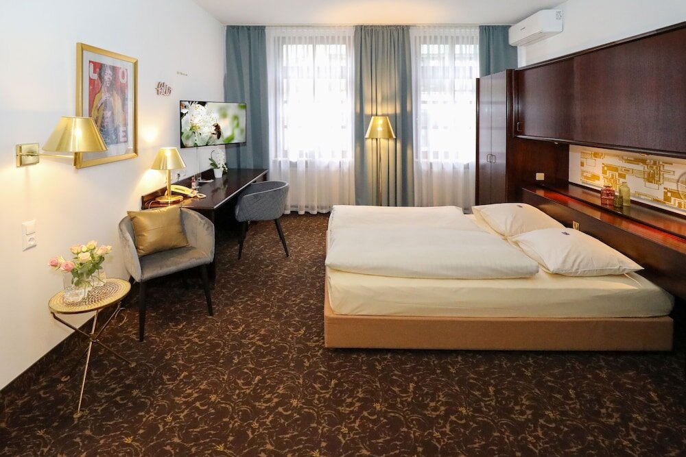 Standard Double room City-Hotel Aschaffenburg