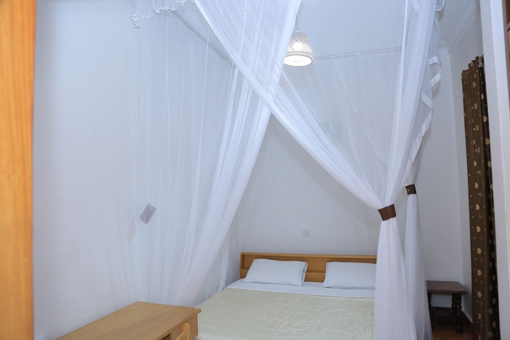 Cama en dormitorio compartido Adonai Guest House - Hostel