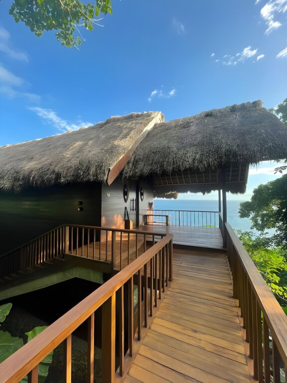 Вилла с 2 комнатами с балконом и с видом на океан Lelewatu Resort Sumba
