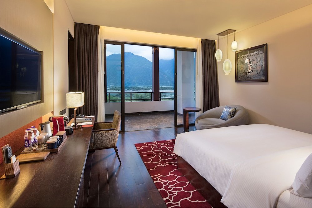 Standard chambre avec balcon Hilton Linzhi Resort