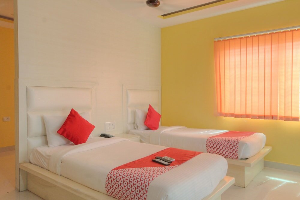 Standard Zimmer OYO 15965 Hotel Nandi Gateway