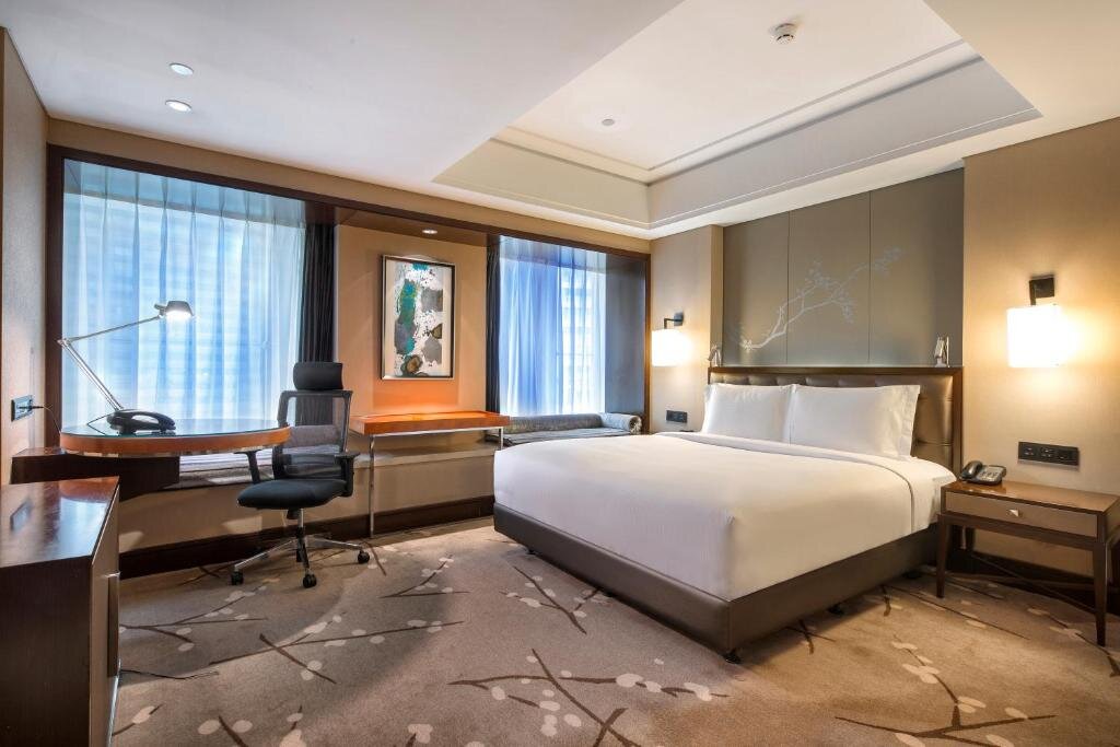 Deluxe room DoubleTree by Hilton Hotel Chongqing North
