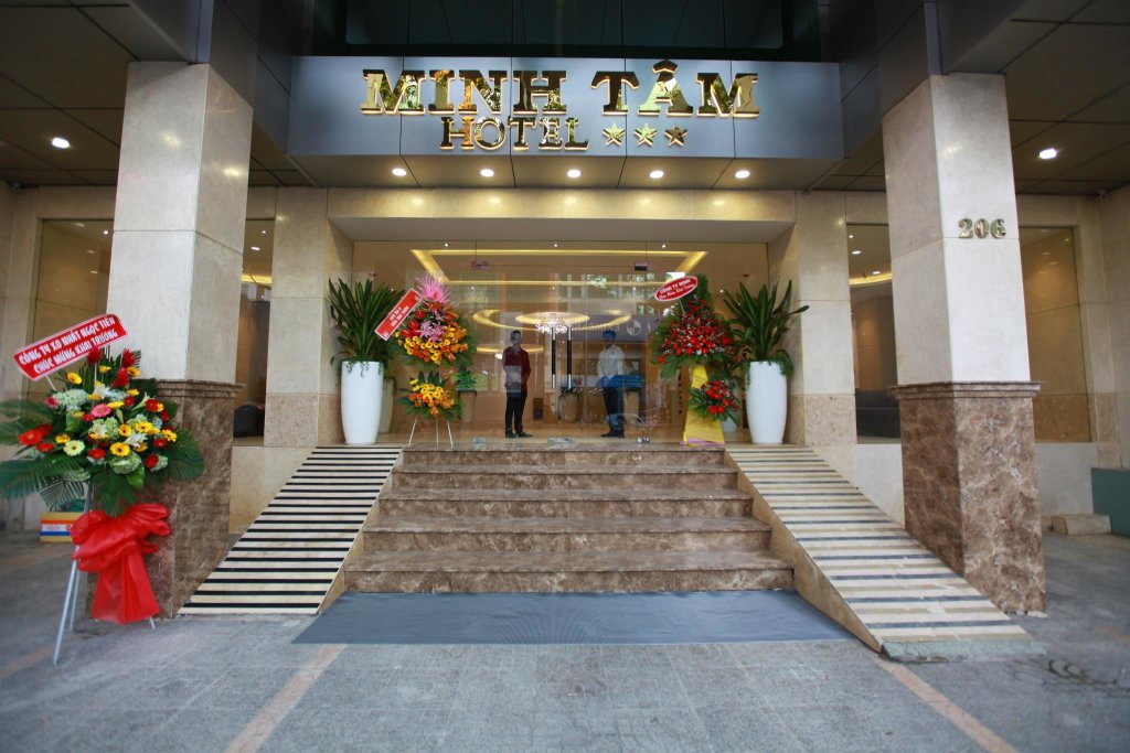 Кровать в общем номере Minh Tam Hotel & Spa 3/2