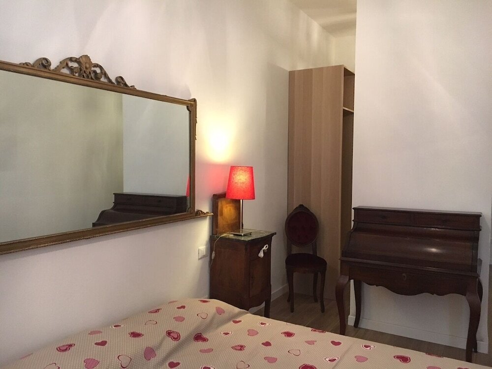 Elegant Flat 15 min From the Center of Milan 诺瓦泰米拉内塞