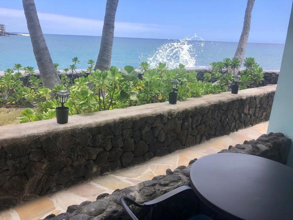 Camera doppia Standard seminterrato vista oceano Kona Tiki Hotel