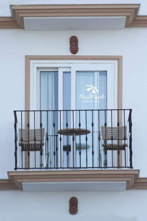 Appartamento Deluxe con balcone e con vista mare Playa Miguel Beach Club
