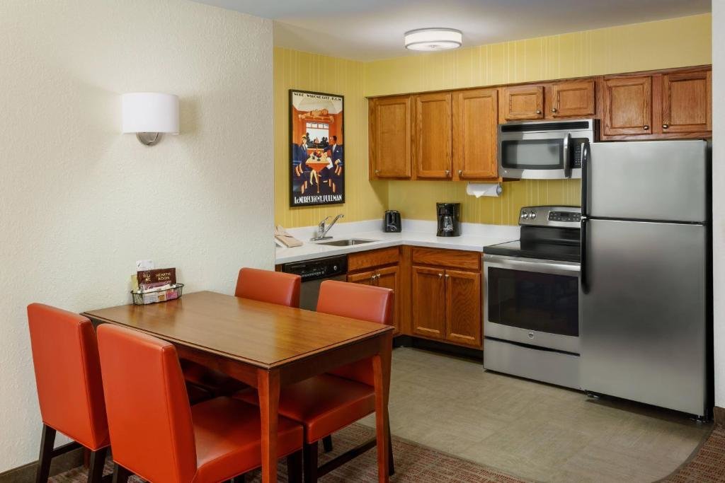 Люкс с 2 комнатами с видом на город Residence Inn Houston Downtown/Convention Center