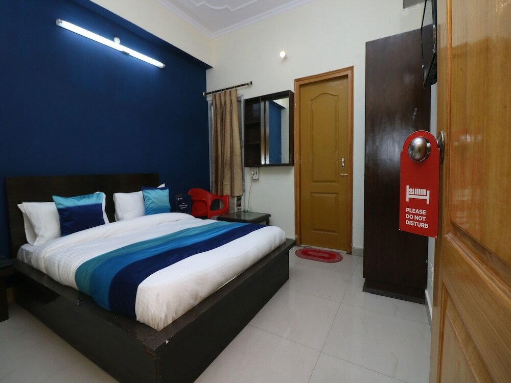 Deluxe Zimmer OYO Hotel Blue Empire