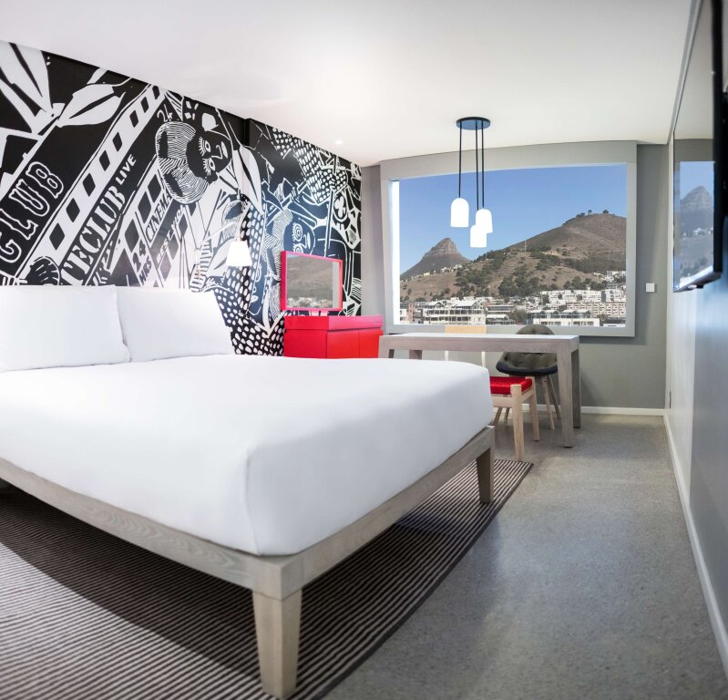 Номер Superior Radisson RED Hotel V&A Waterfront Cape Town
