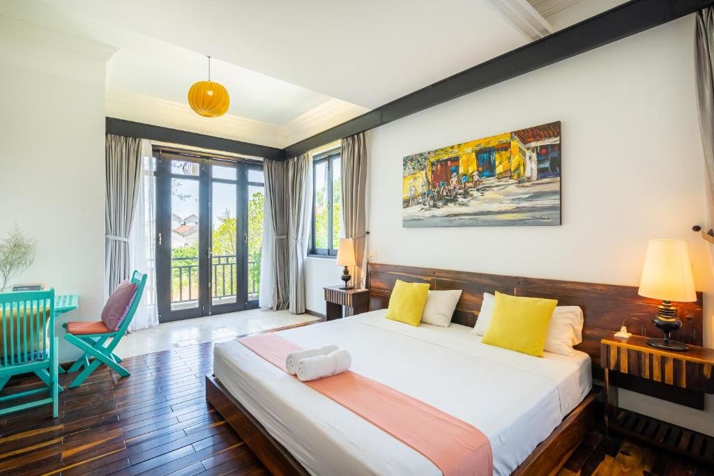 Номер Deluxe Christina's Hoi An - The Blossom Villa