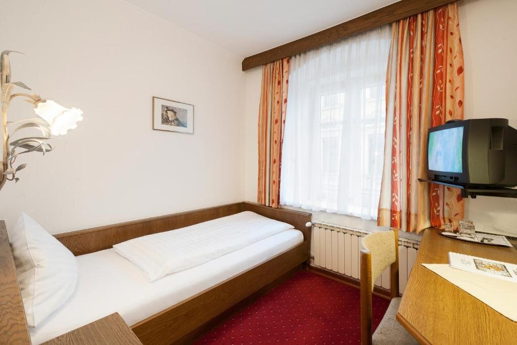 Standard chambre Hotel Goldener Loewe
