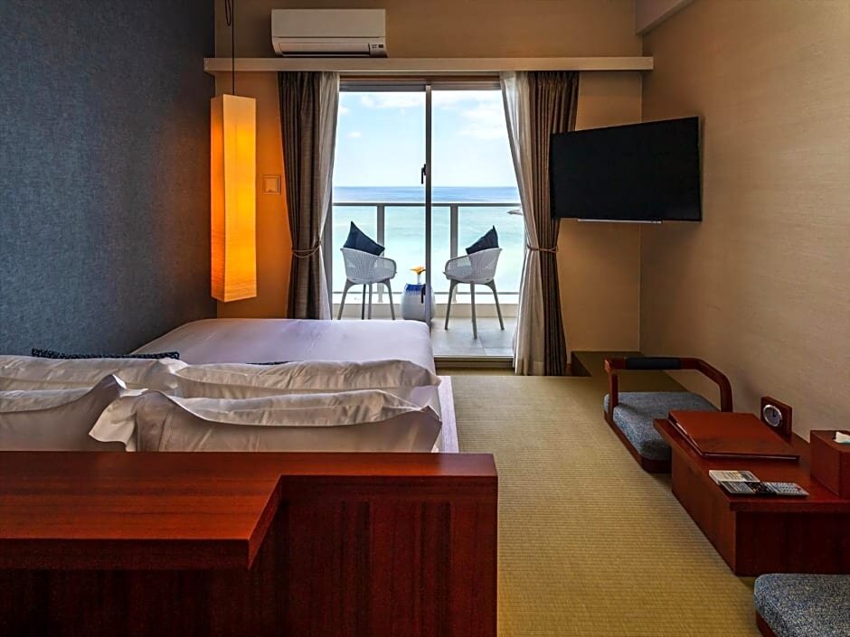 Номер Deluxe с балконом и с видом на море oile by DSH Resorts