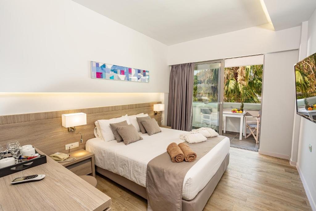 1 Bedroom Family Suite Akti Imperial Deluxe Resort & Spa Dolce
