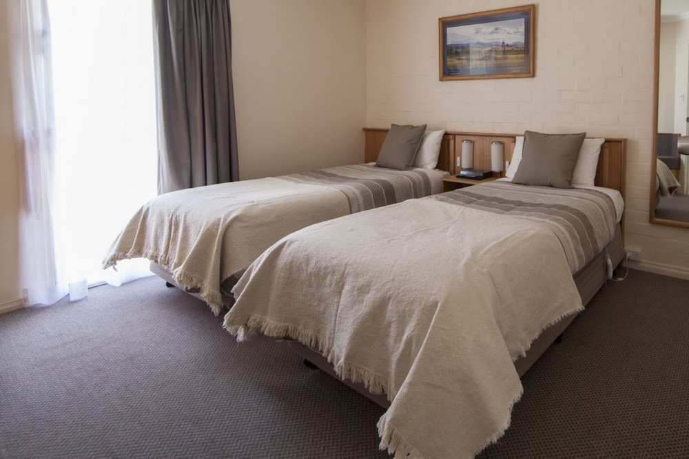 Executive Suite Redhill Cooma Motor Inn
