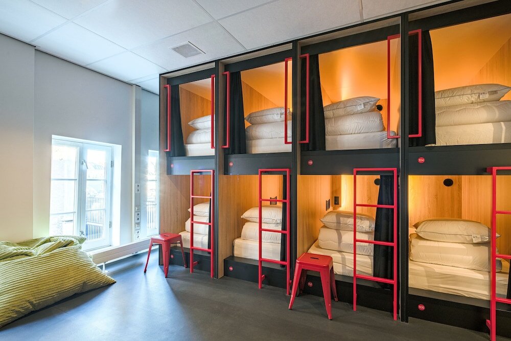 Кровать в общем номере (женский номер) City Trip Hostels Amsterdam-Purmerend