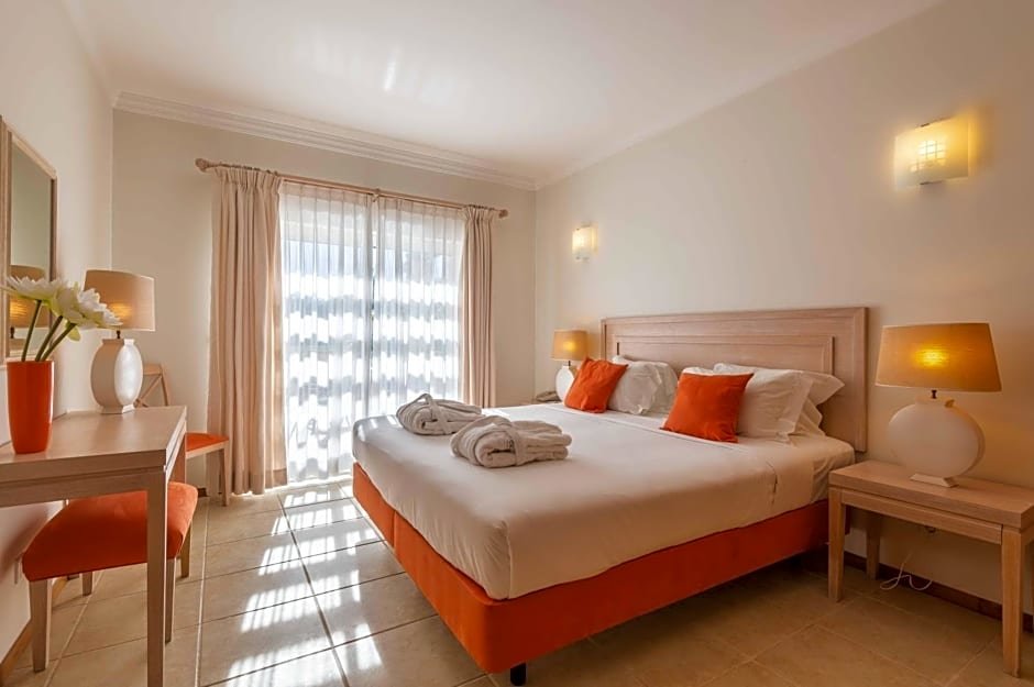 Апартаменты с 2 комнатами с видом на сад Vale d'Oliveiras Quinta Resort & Spa