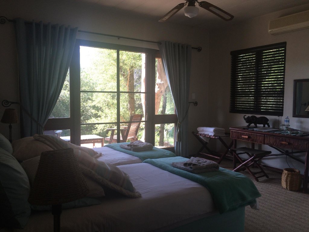 Двухместный номер Standard с балконом и с красивым видом из окна Bushwise Safari Lodge Kruger Park