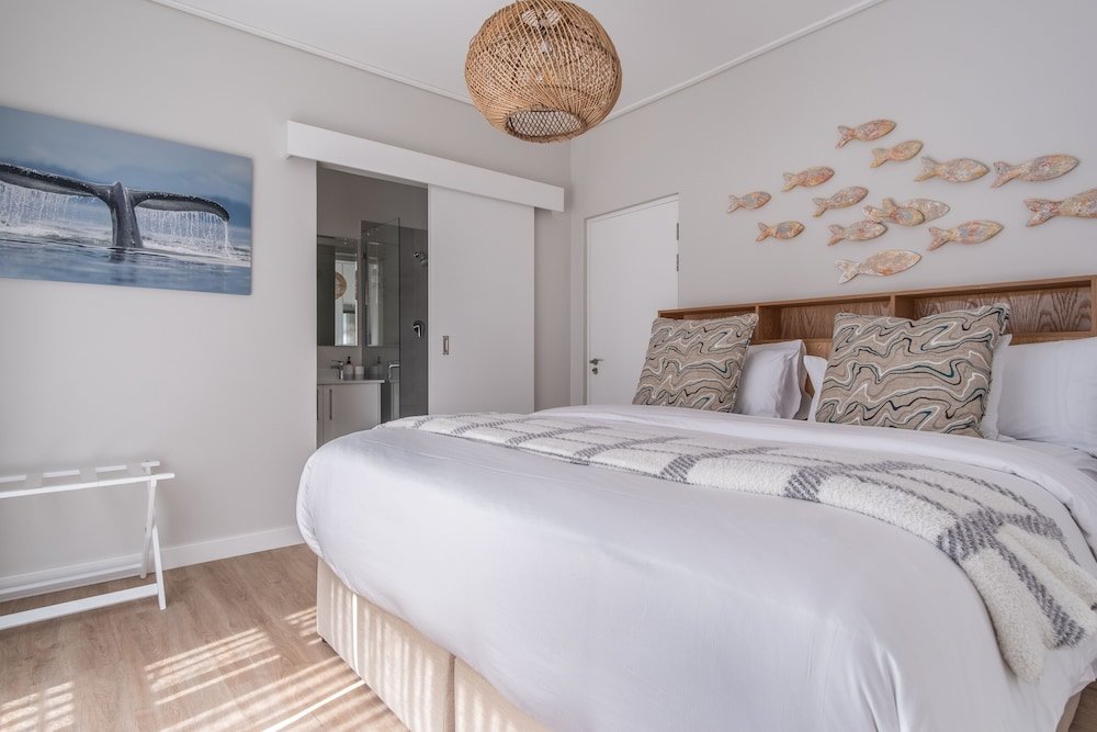 Люкс Luxury с 2 комнатами с частичным видом на море Esplanade Hermanus
