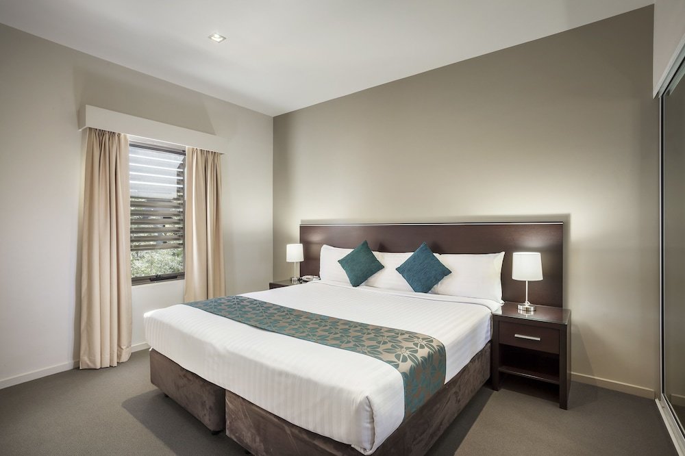 Апартаменты с 2 комнатами с балконом Quest Alice Springs