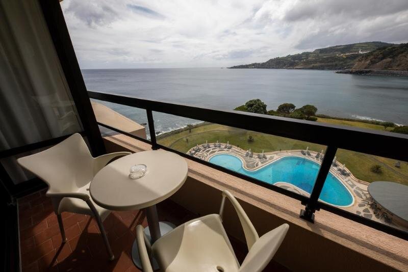 Двухместный номер Standard с балконом и с видом на море Pestana Bahia Praia Nature & Beach Resort