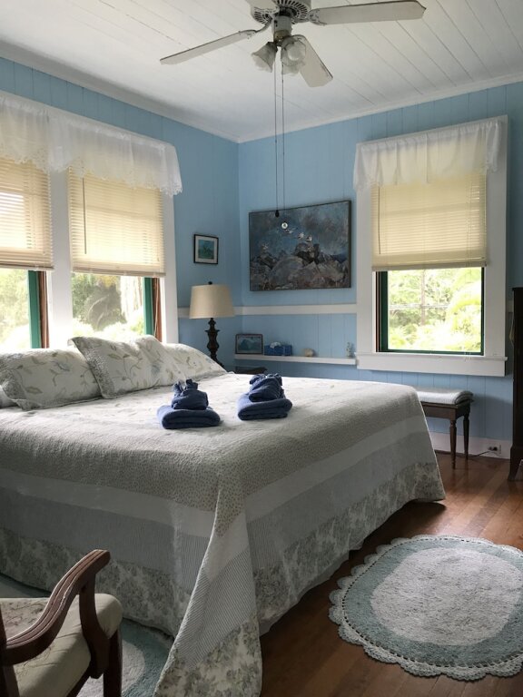 Двухместный номер Comfort с видом на горы Maureen's Bed and Breakfast