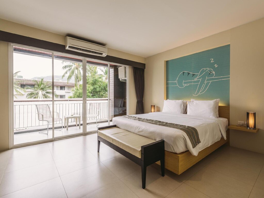 Двухместный номер Deluxe TIRAS Patong Beach Hotel