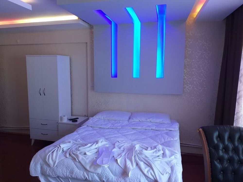 Confort chambre Blue Tower Suit Hotel